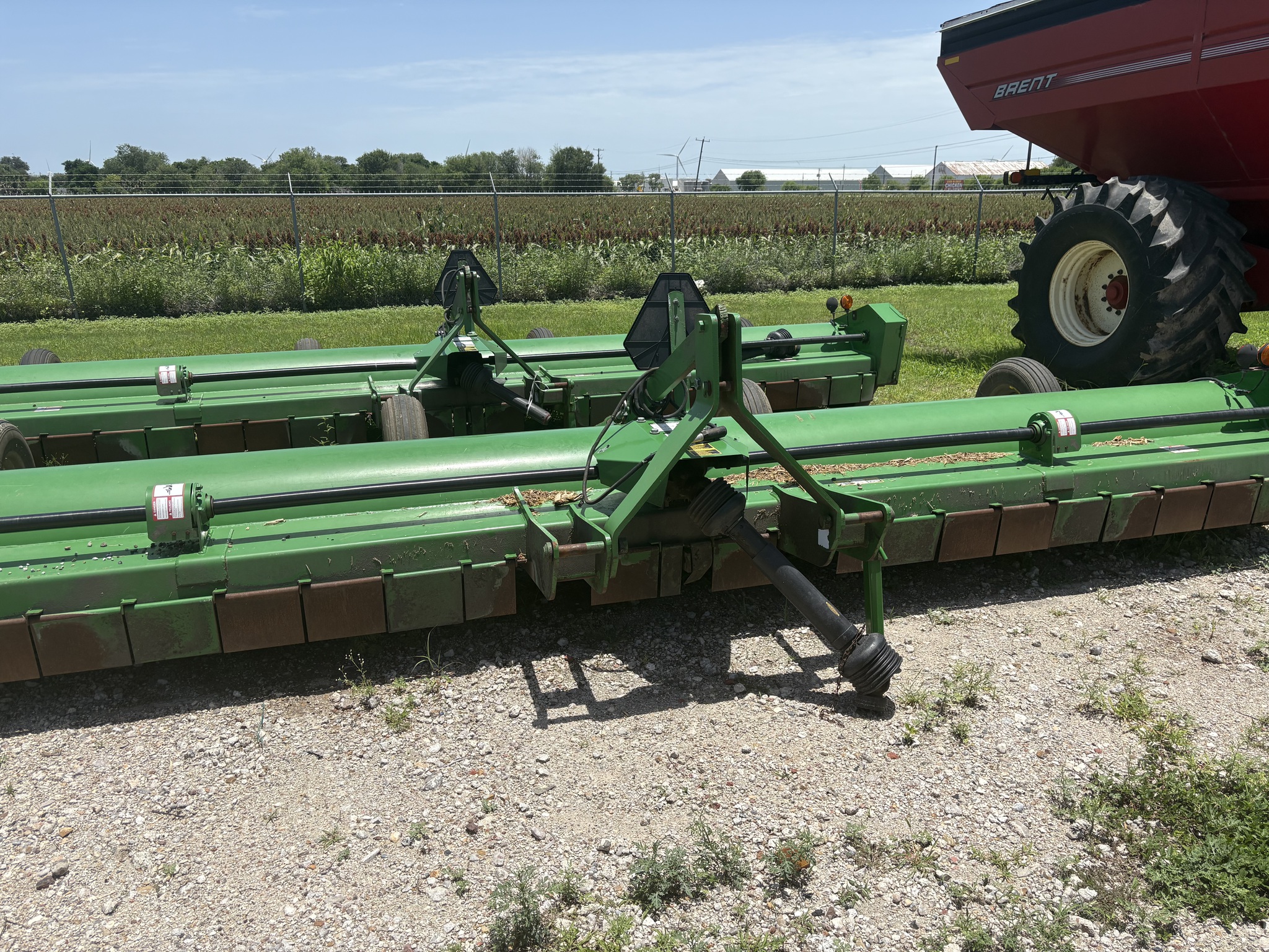 2022 John Deere 520 Image 4