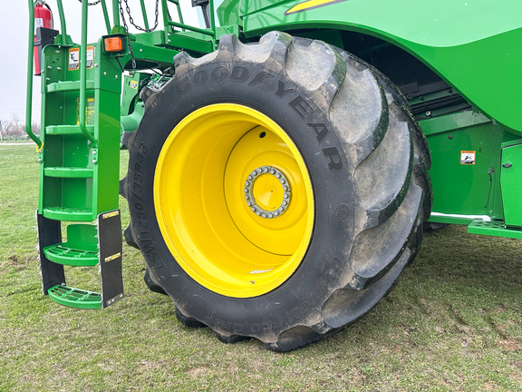 2020 John-Deere S780