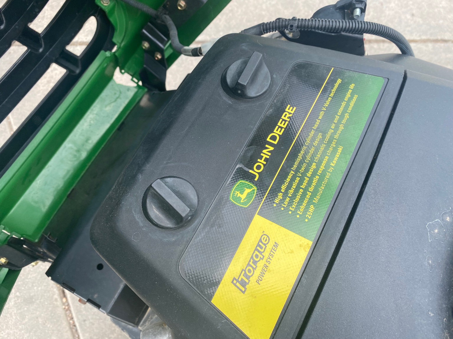 2007 John Deere X340 Image 12