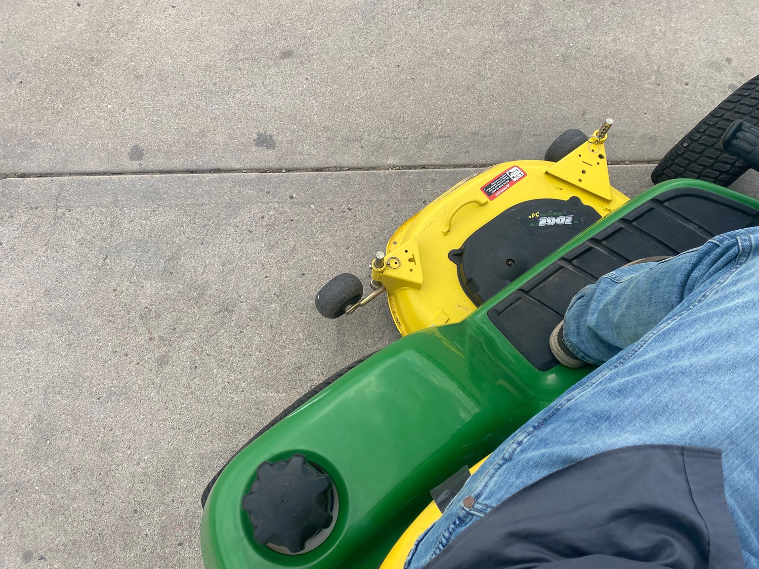2007 John Deere X340 Image 13