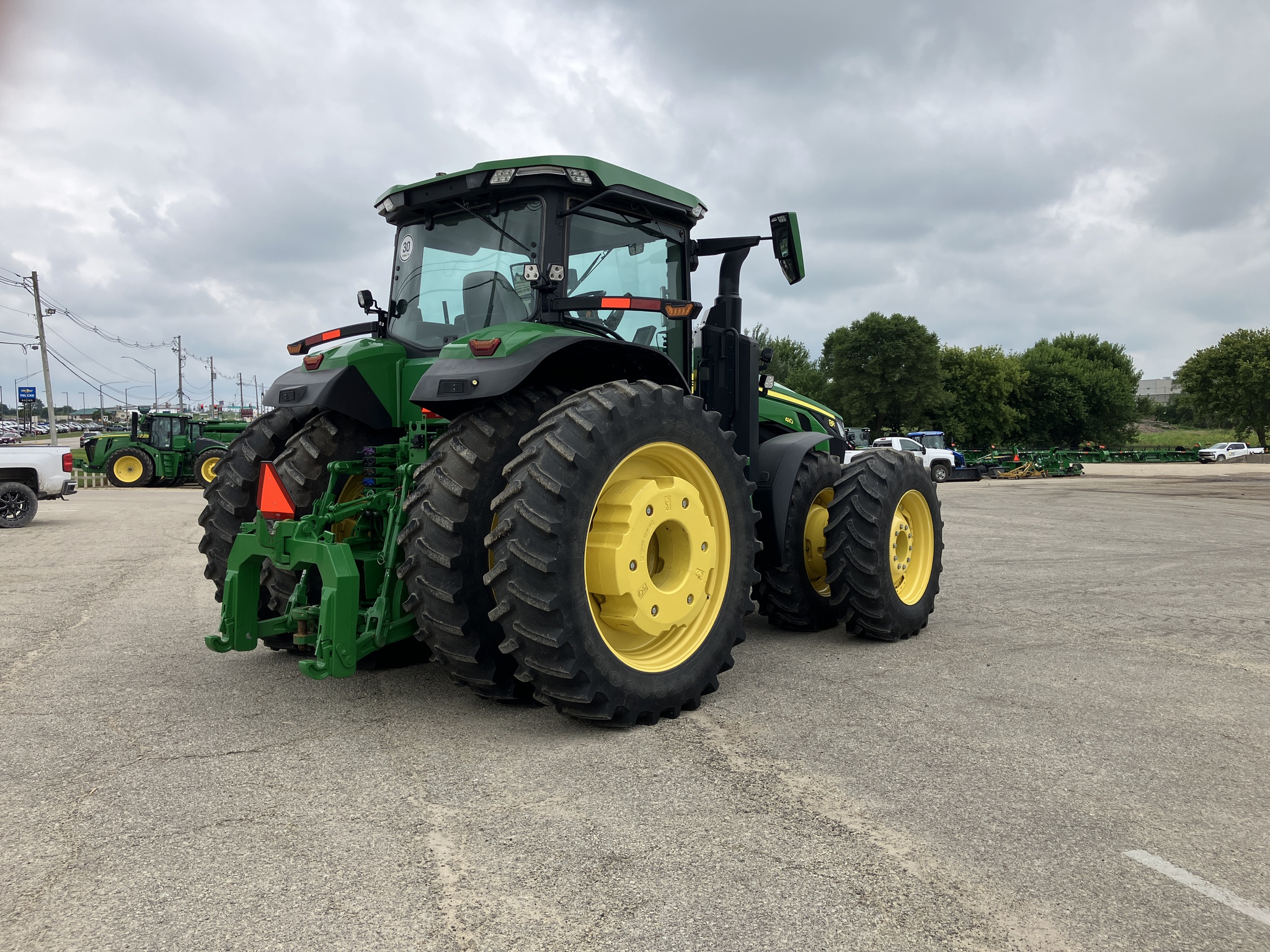 2020 John Deere 8R 410 Image 4