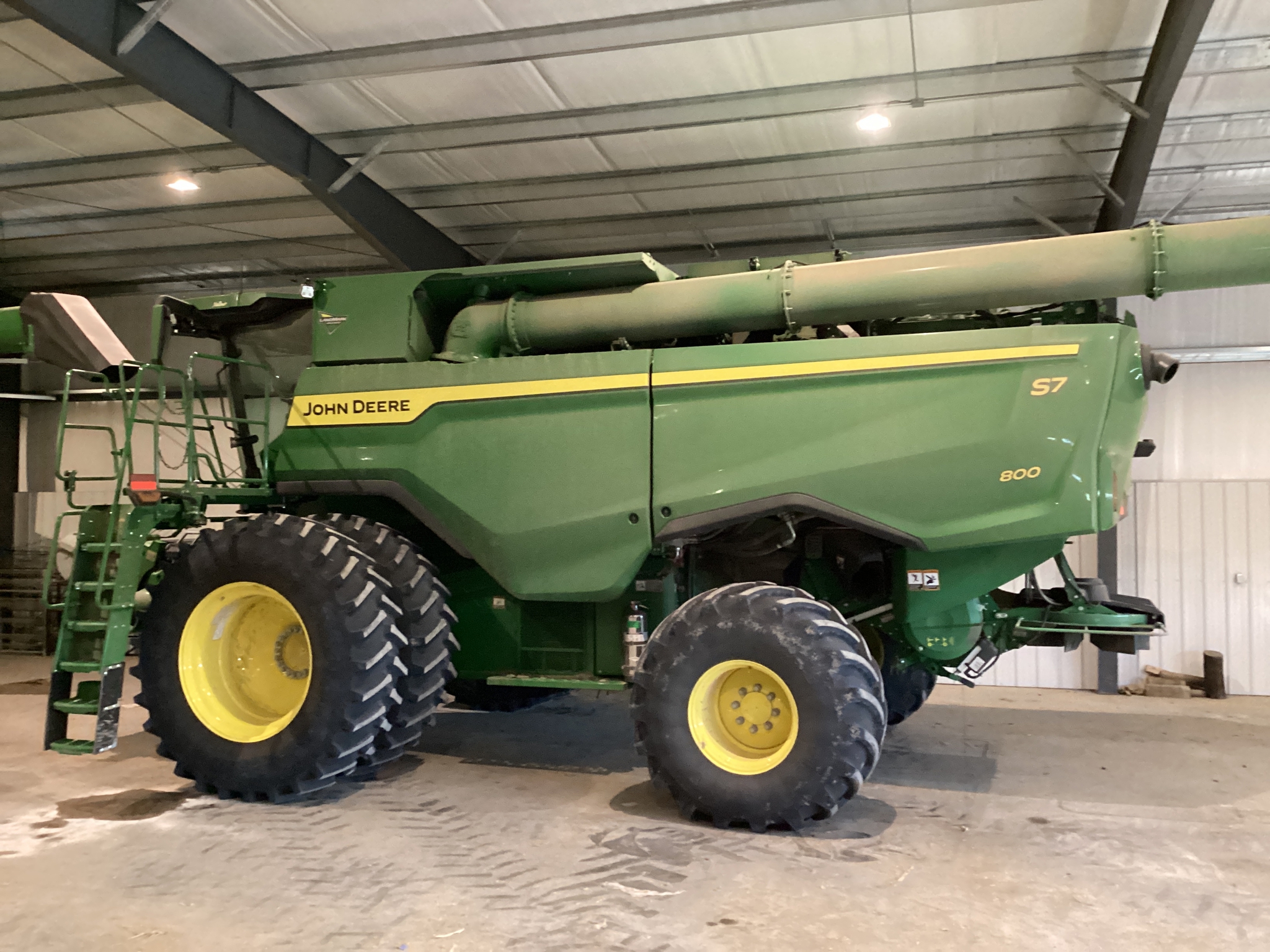 2025 John Deere S7 800 Image 1