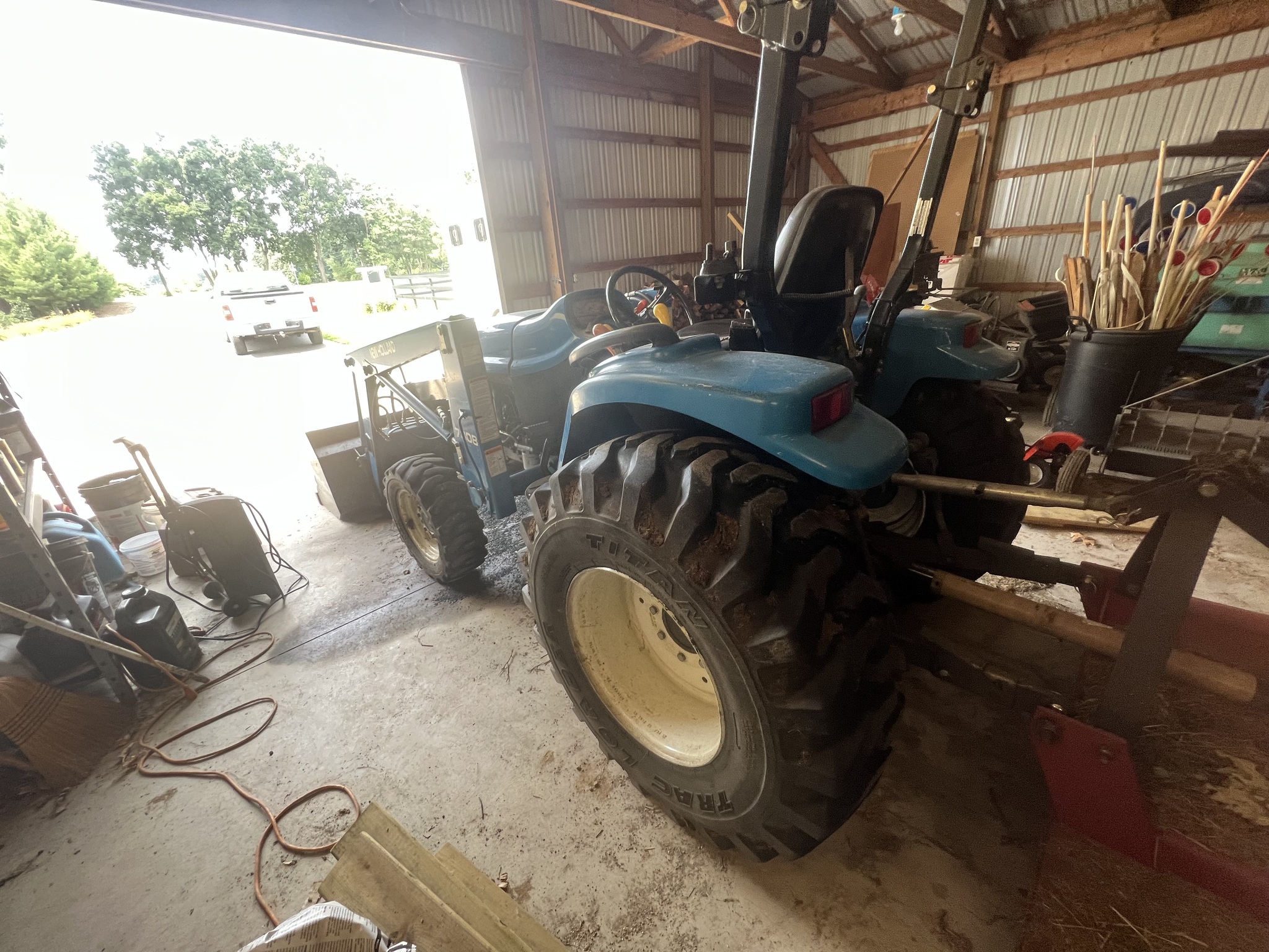 New Holland TC29DA Image 4