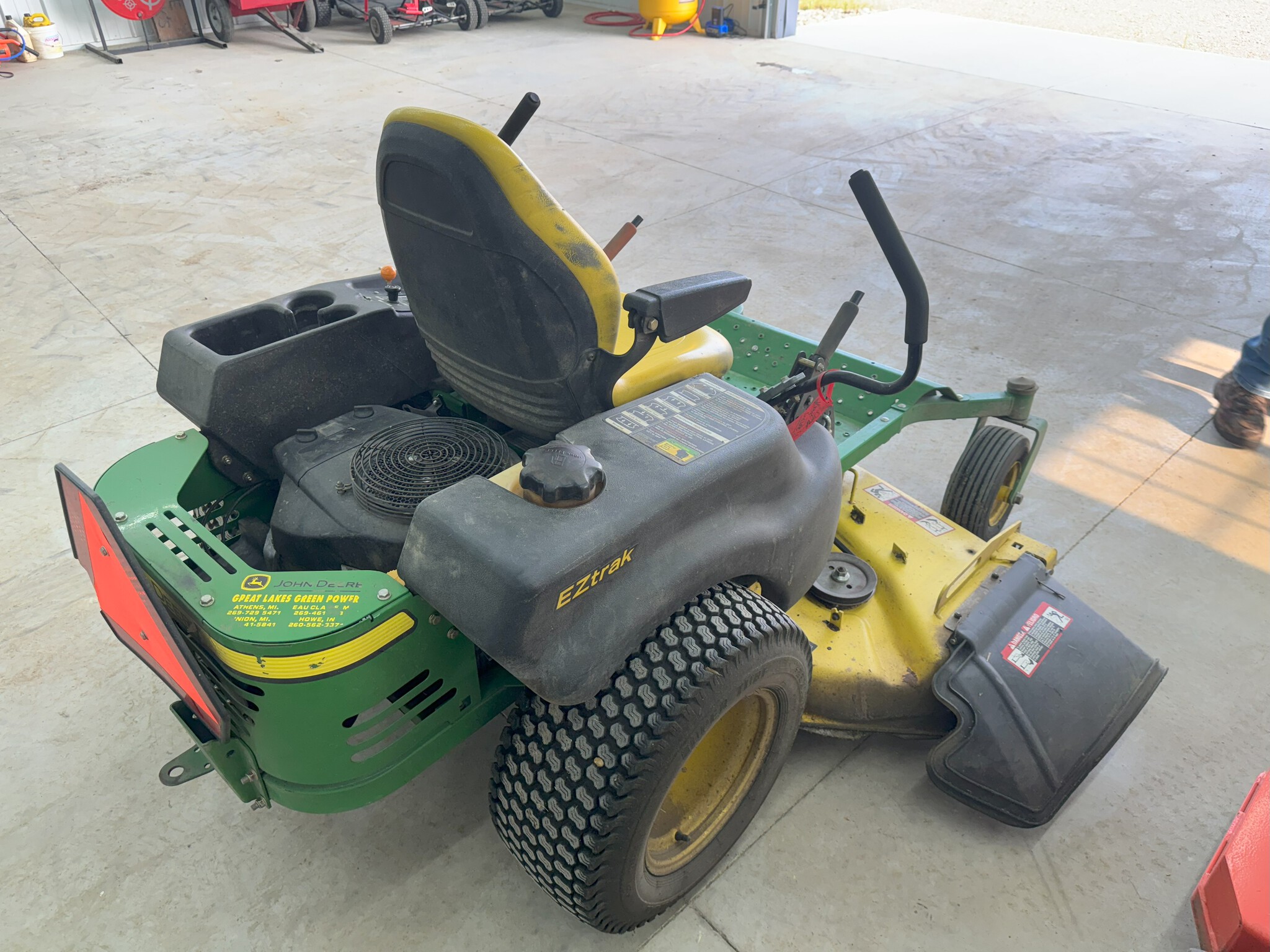 2008 John Deere Z465 Image 3