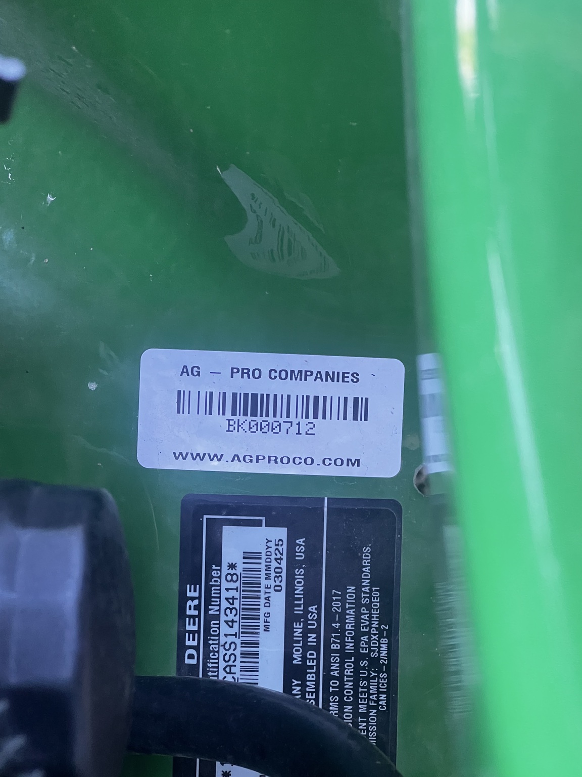 2024 John Deere Z930M Image 7