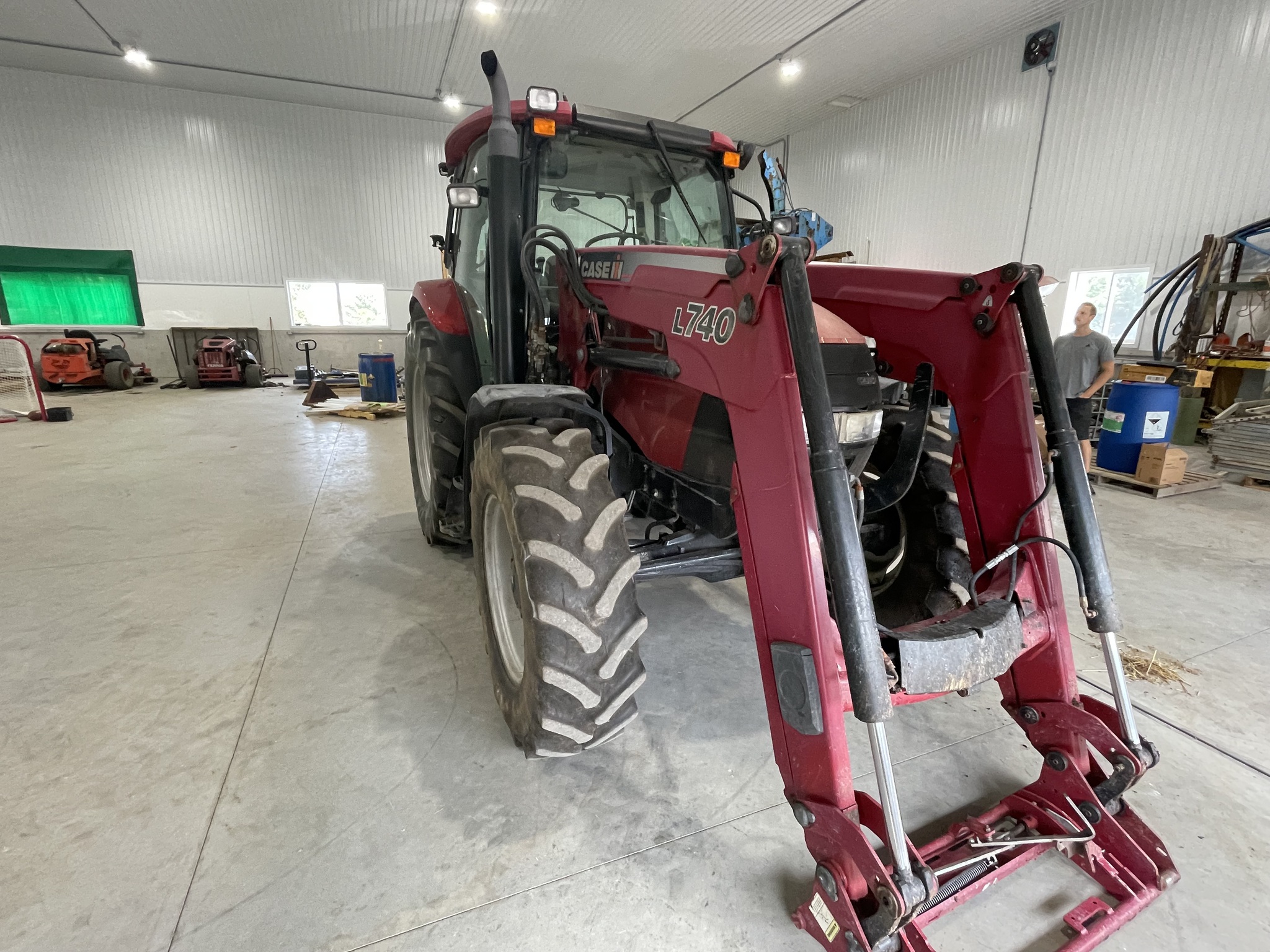 2010 Case IH Maxxum 110 Image 4