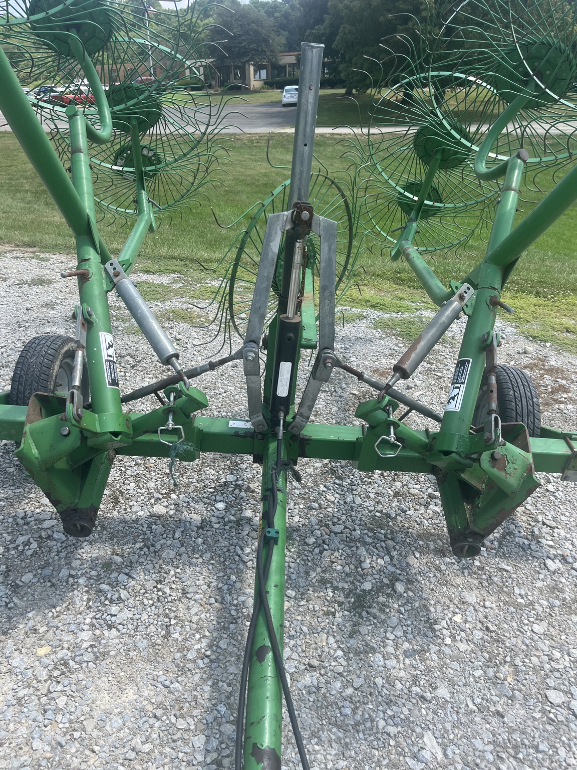 2011 Frontier TD1010E Image 1