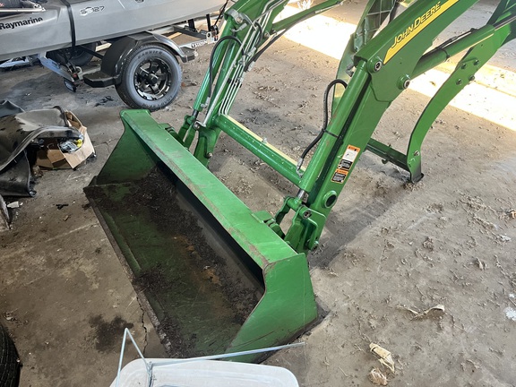 Photo of 2011 John Deere 3520