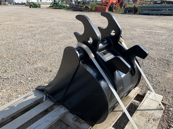 Photo of 2023 John Deere BYT10966