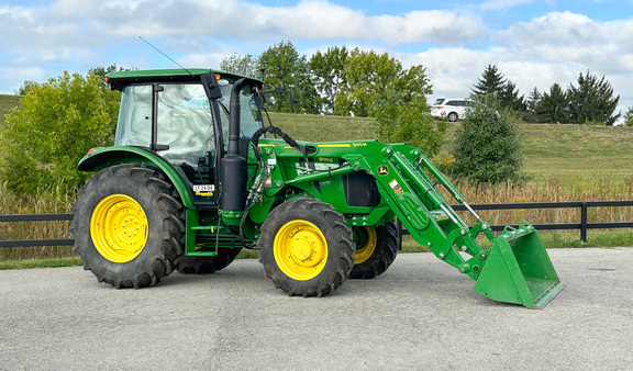 2024 John-Deere 5100E
