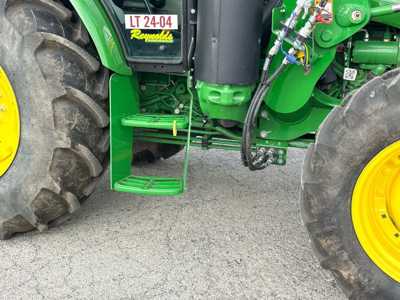 2024 John-Deere 5100E