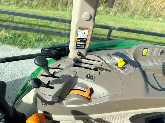 2024 John-Deere 5100E