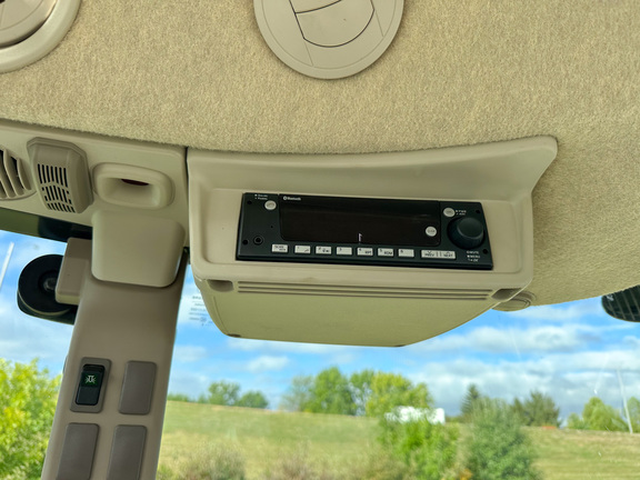 2024 John-Deere 5100E