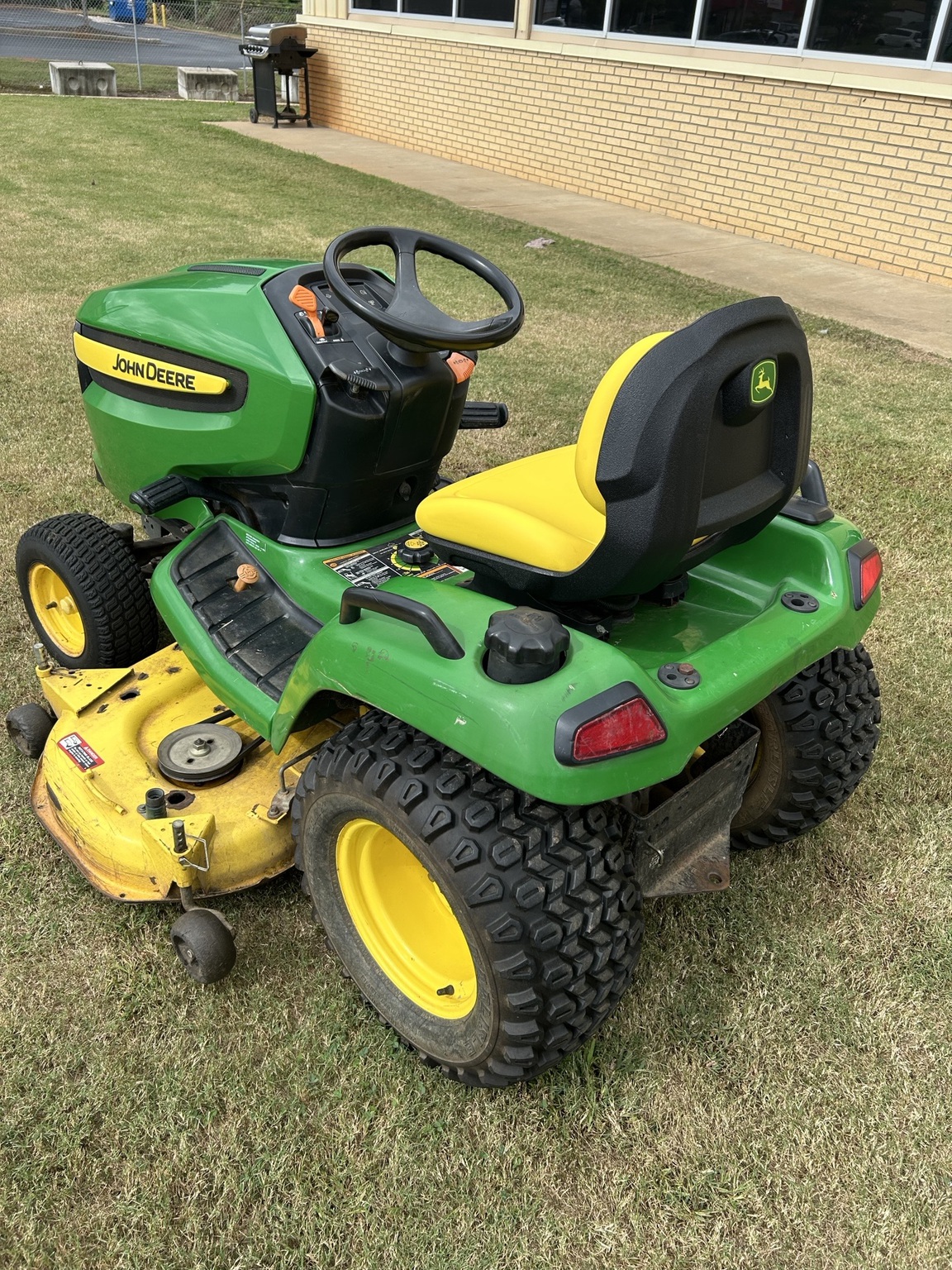 2009 John Deere X520 Image 3