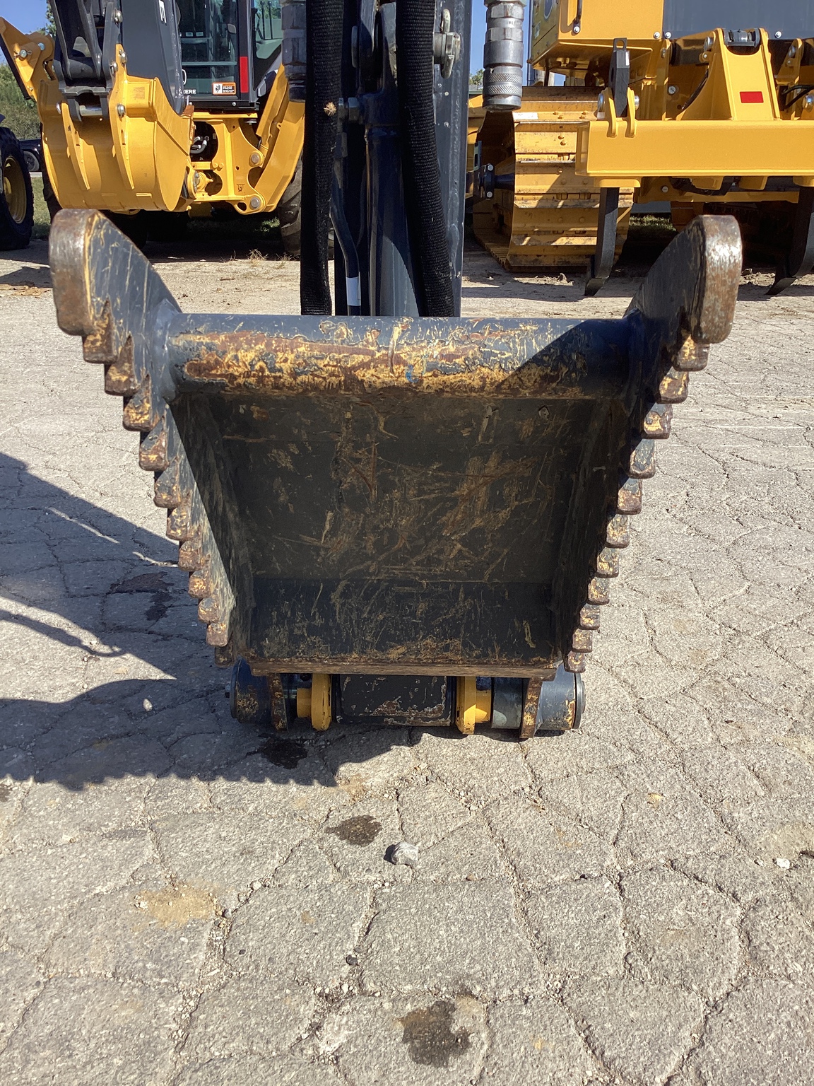 2023 John Deere 35G Image 10