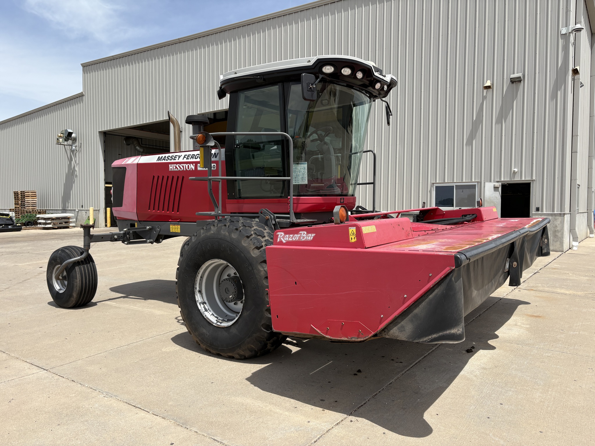 2014 Massey Ferguson WR9760 Image 1