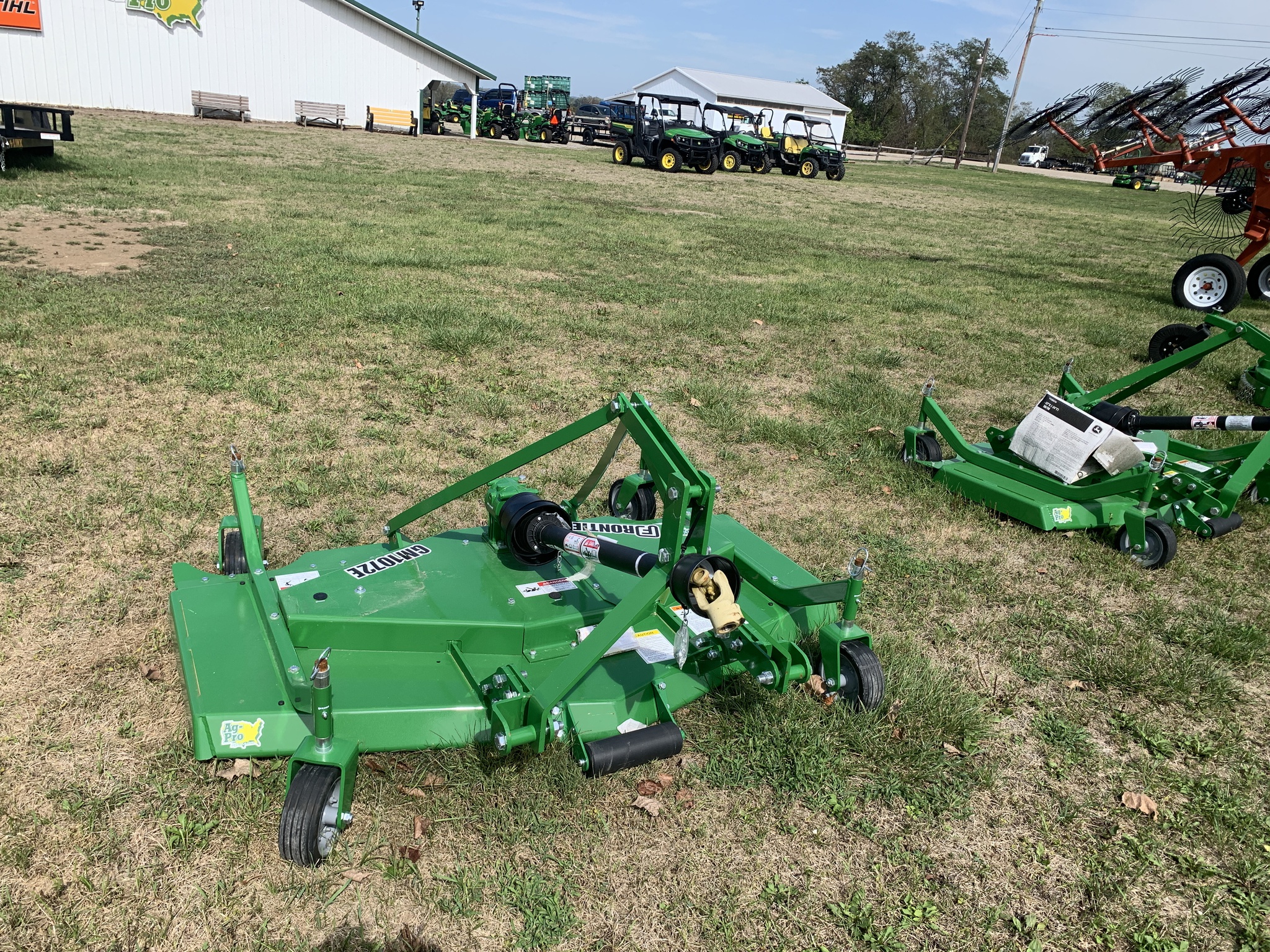 2025 John Deere GM1072E Image 3
