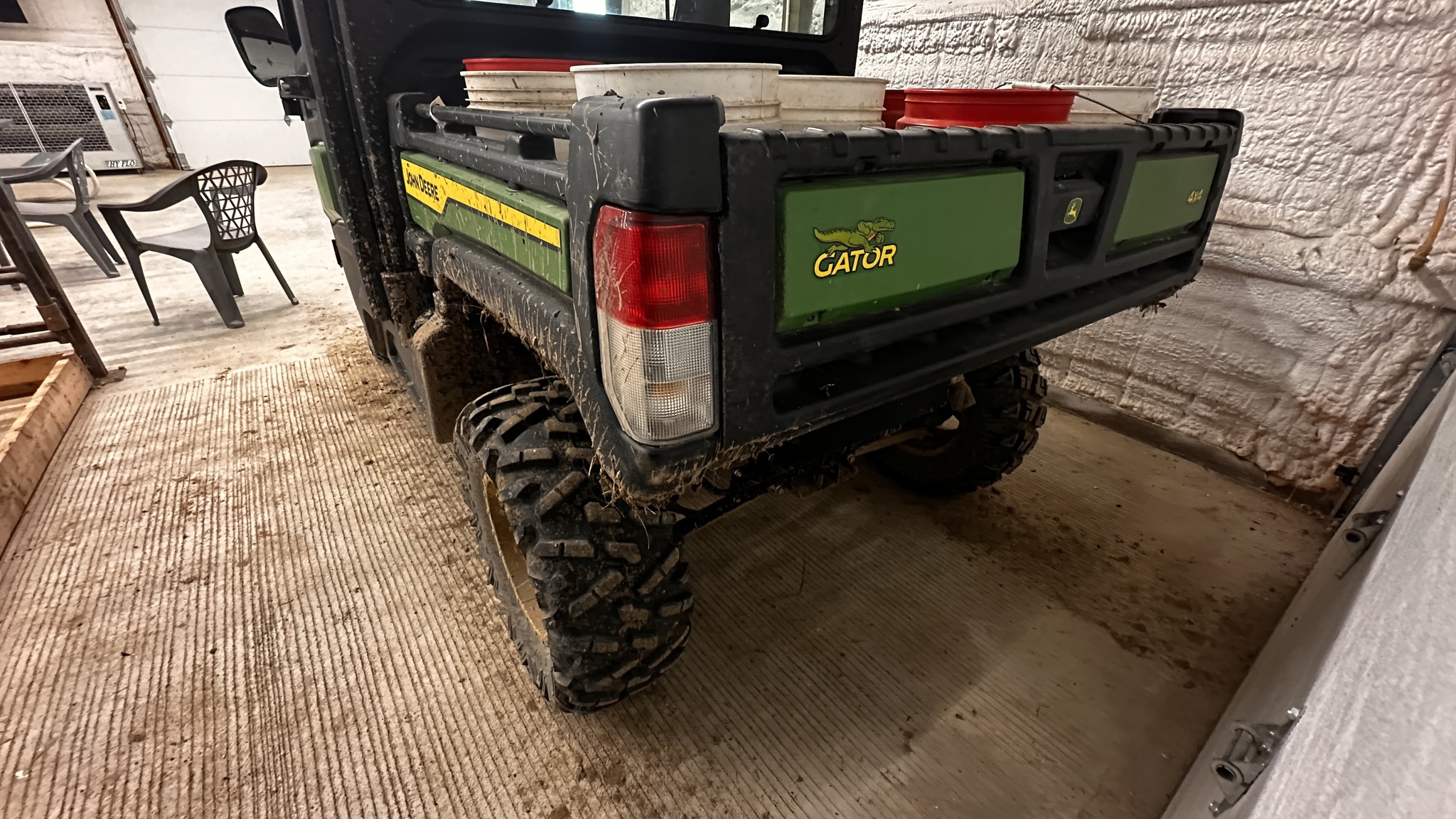  2024 John Deere XUV 835M at Heritage Tractor in Lamar, MO