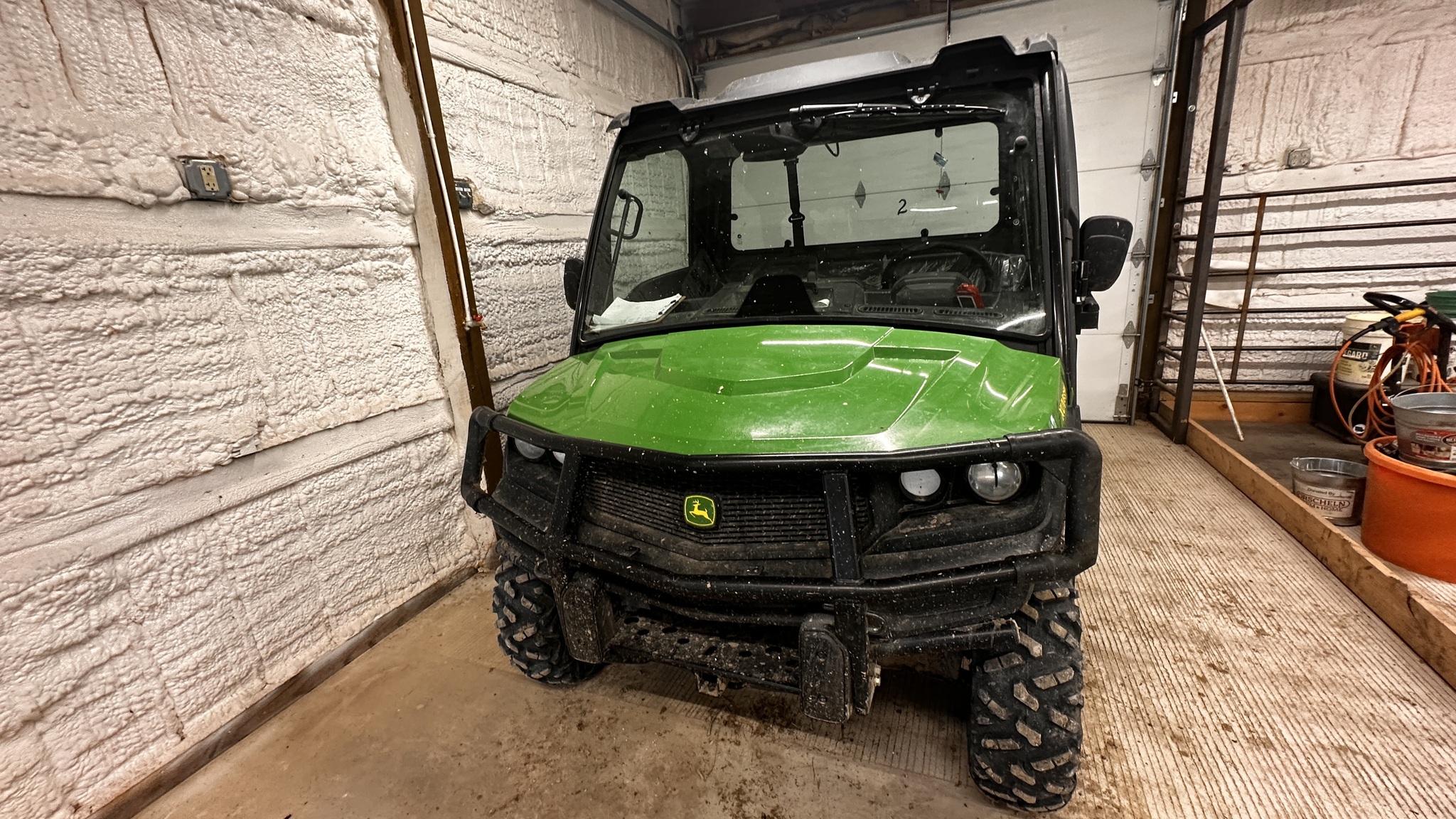  2024 John Deere XUV 835M at Heritage Tractor in Lamar, MO
