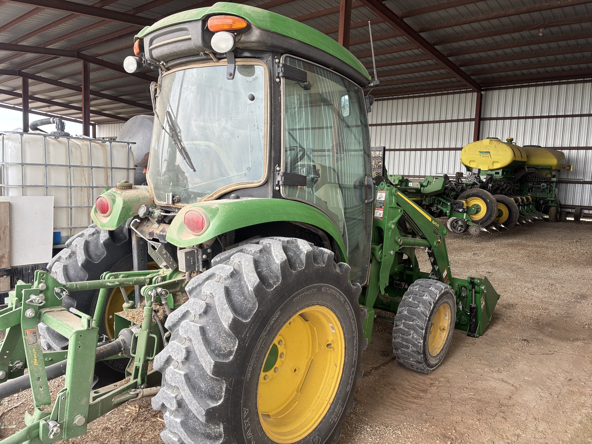 2023 John Deere 4066R Image 3