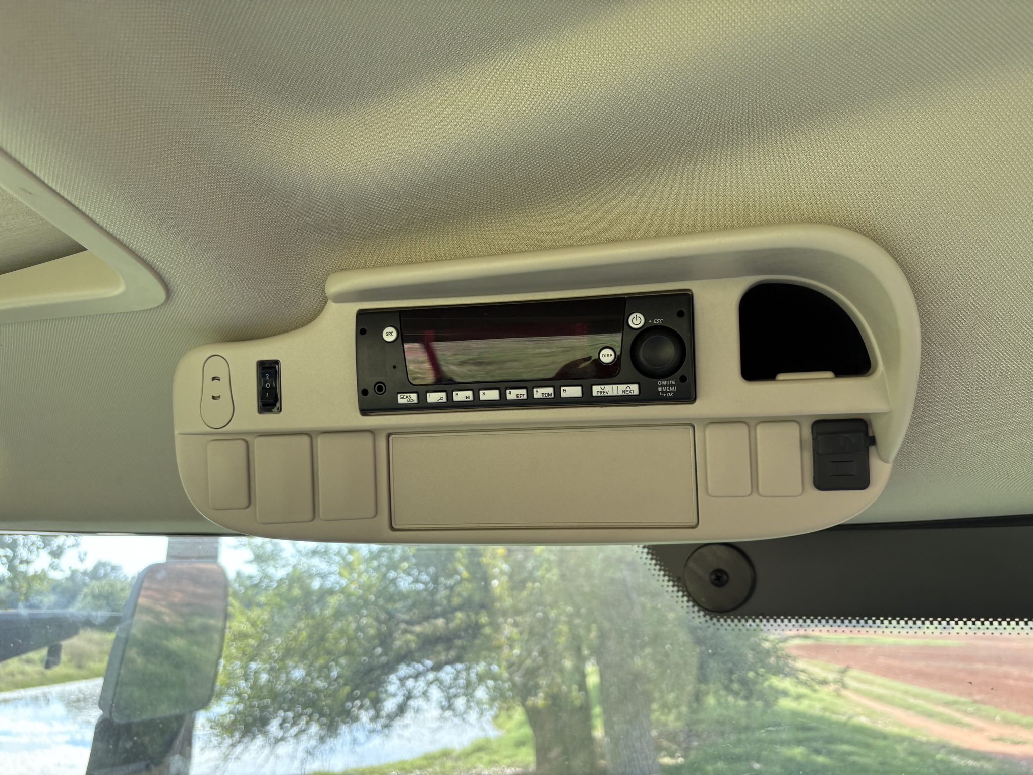 2022 John Deere 6R 155 Image 23