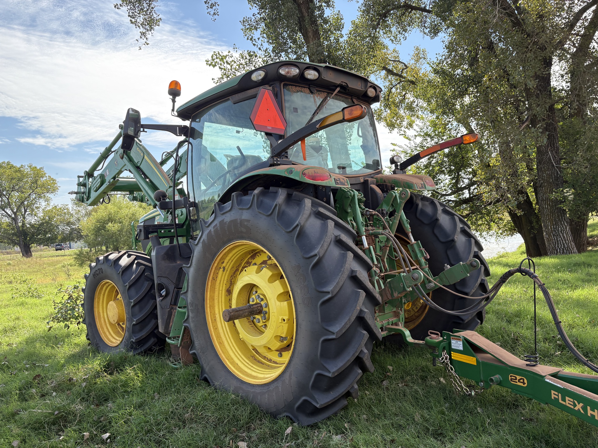 2022 John Deere 6R 155 Image 4