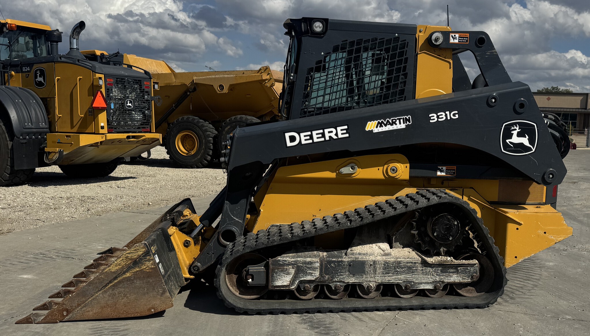 2022 John Deere 331G Image 1