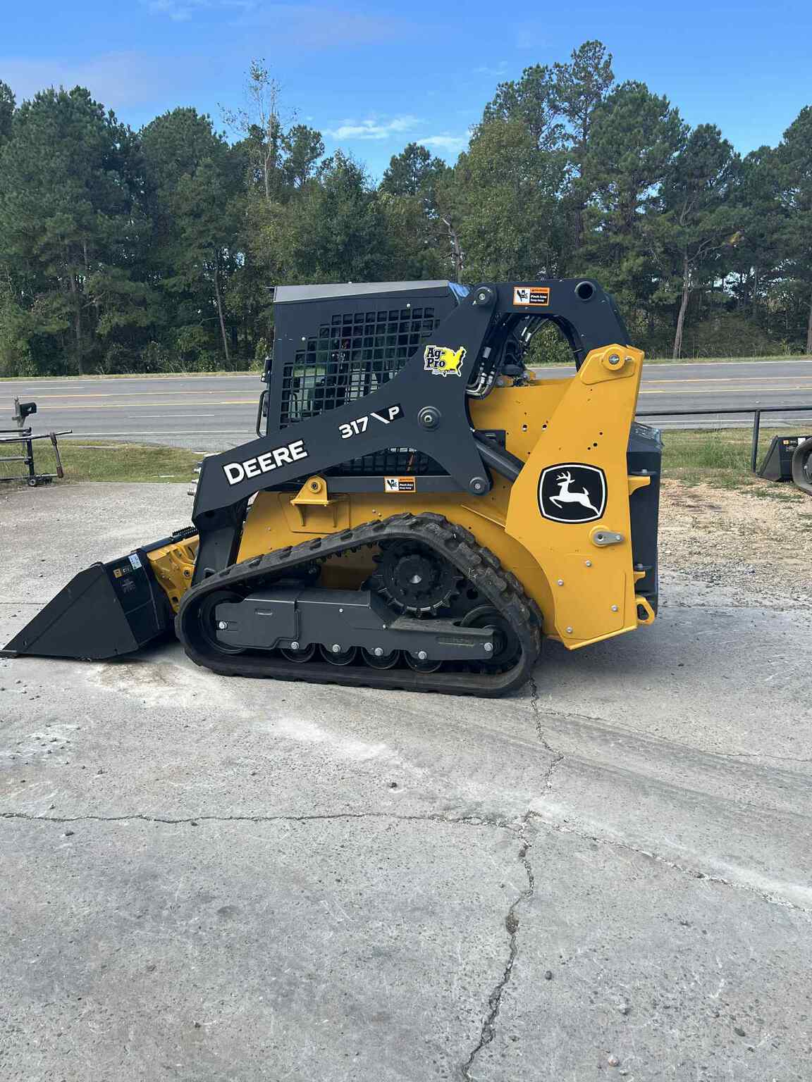 John Deere 317 P Image 4