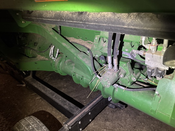 Used 2014 John Deere 635FD Combine Platforms at Koenig Equipment in Anna, OH - Photo9