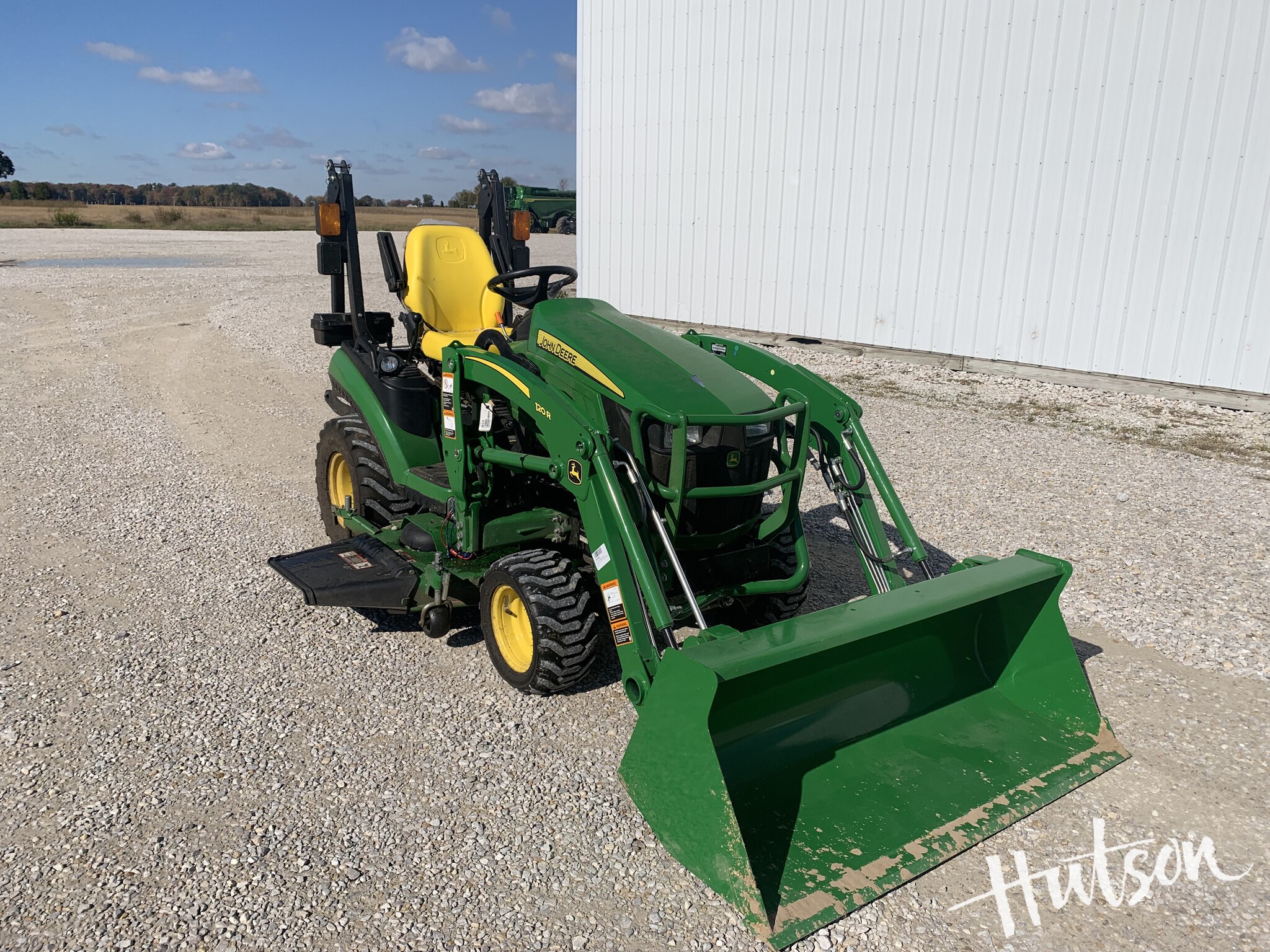 2019 John Deere 1025R