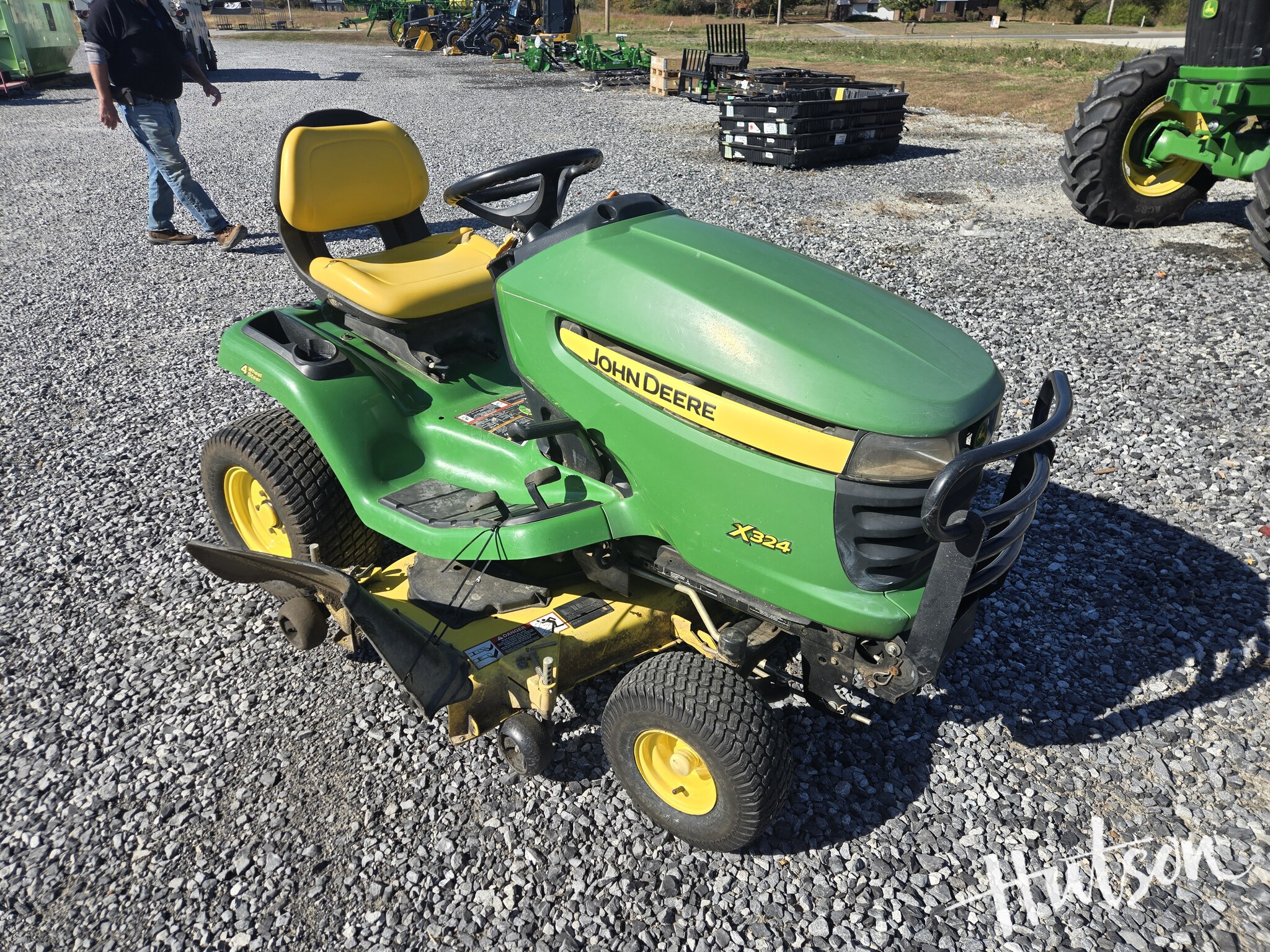 2011 John Deere X324