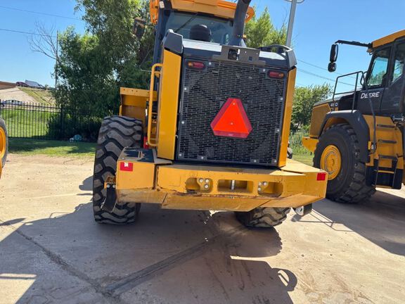 2022 John Deere 644P