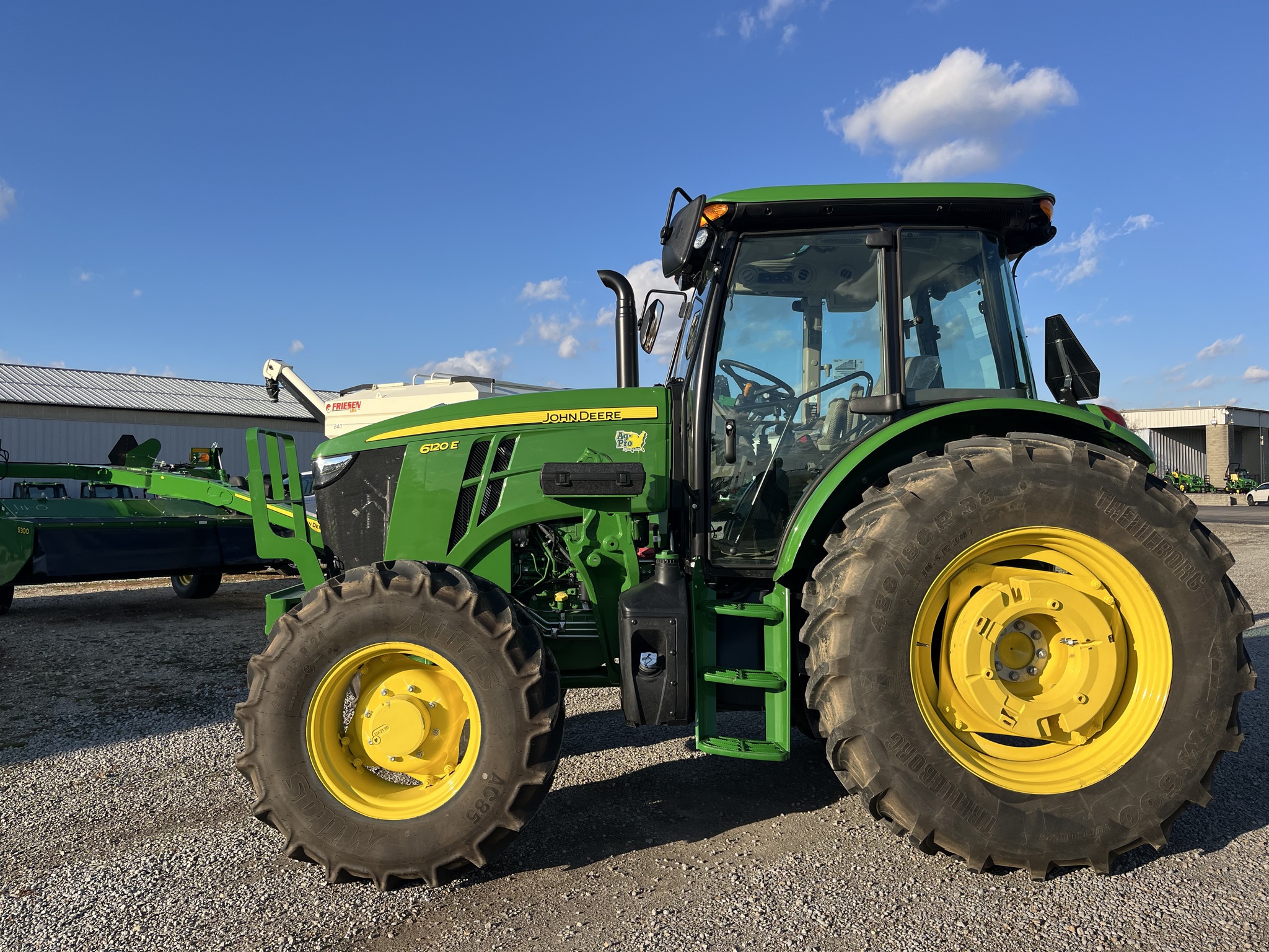 2025 John Deere 6120E Image 2