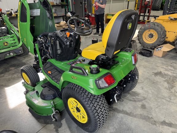 2023 John Deere X754 - Photo3