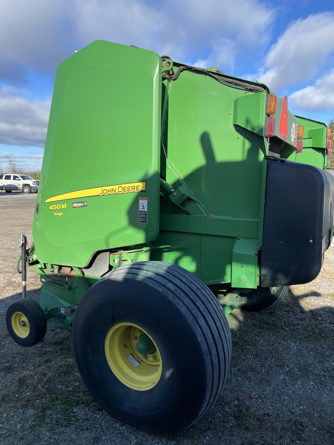 2021 John Deere 450M Image 4