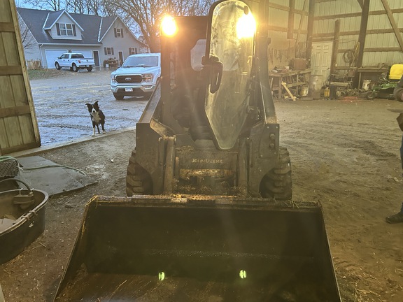 2019 John Deere 318G - Photo3