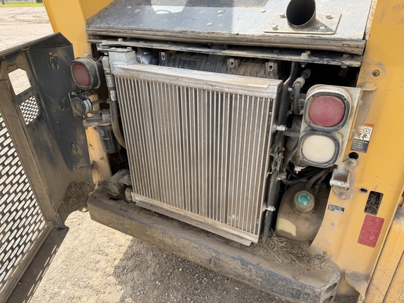 2019 John Deere 318G - Photo16