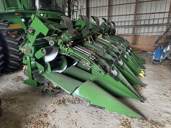  John Deere C12F