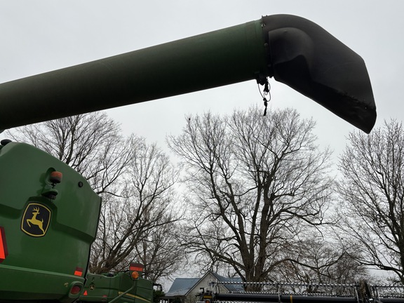 Photo of 2019 John Deere S790