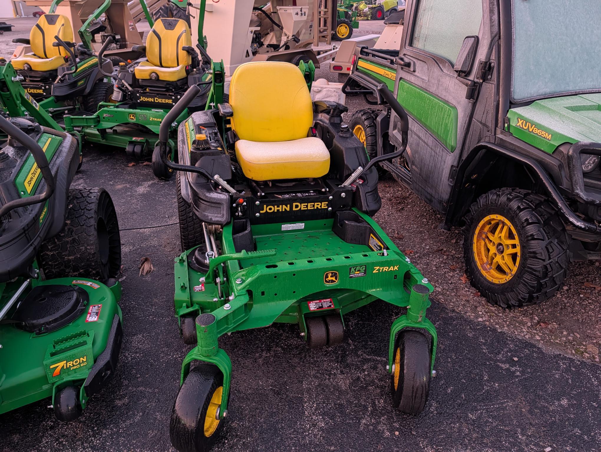 2017 John Deere Z915E Image 5
