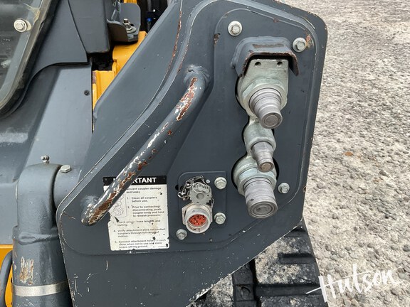 Photo of 2020 John Deere 333G