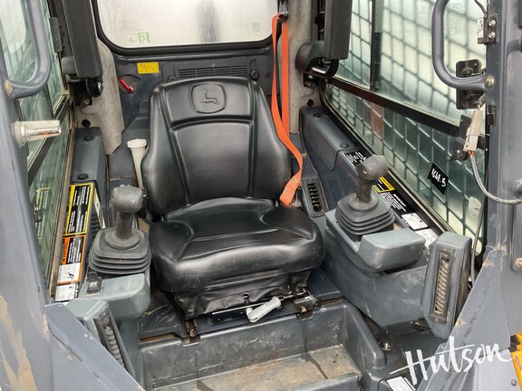 Photo of 2020 John Deere 333G