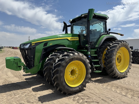 Photo of 2021 John Deere 8R 310