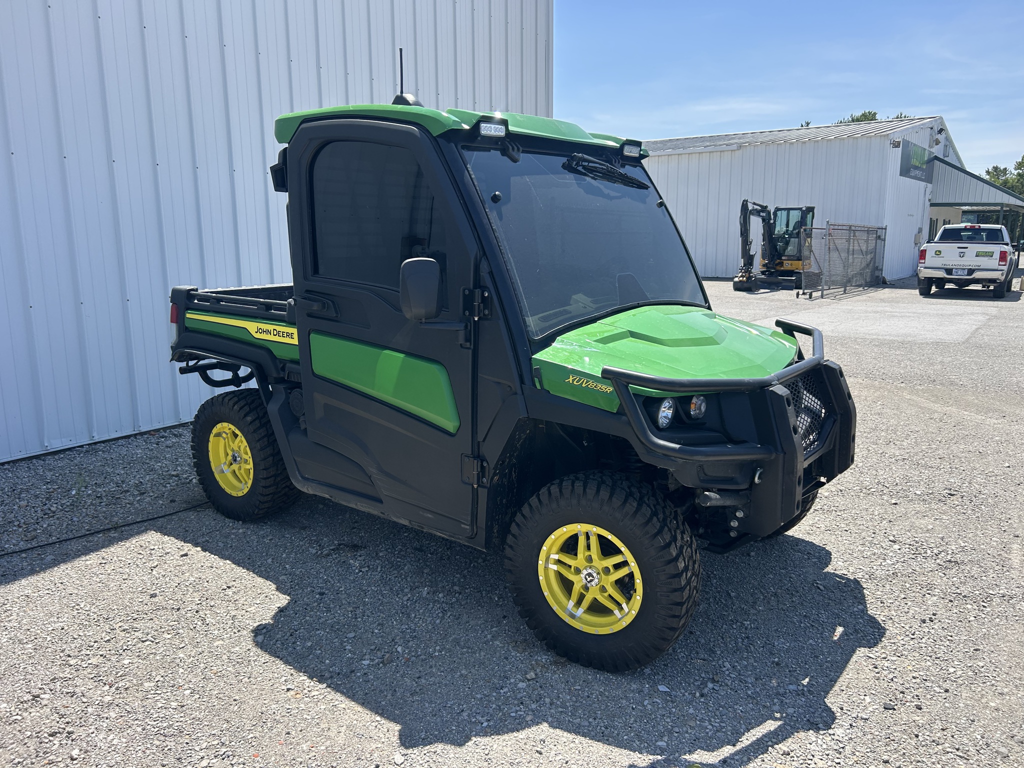 2024 John Deere XUV 835R Image 7