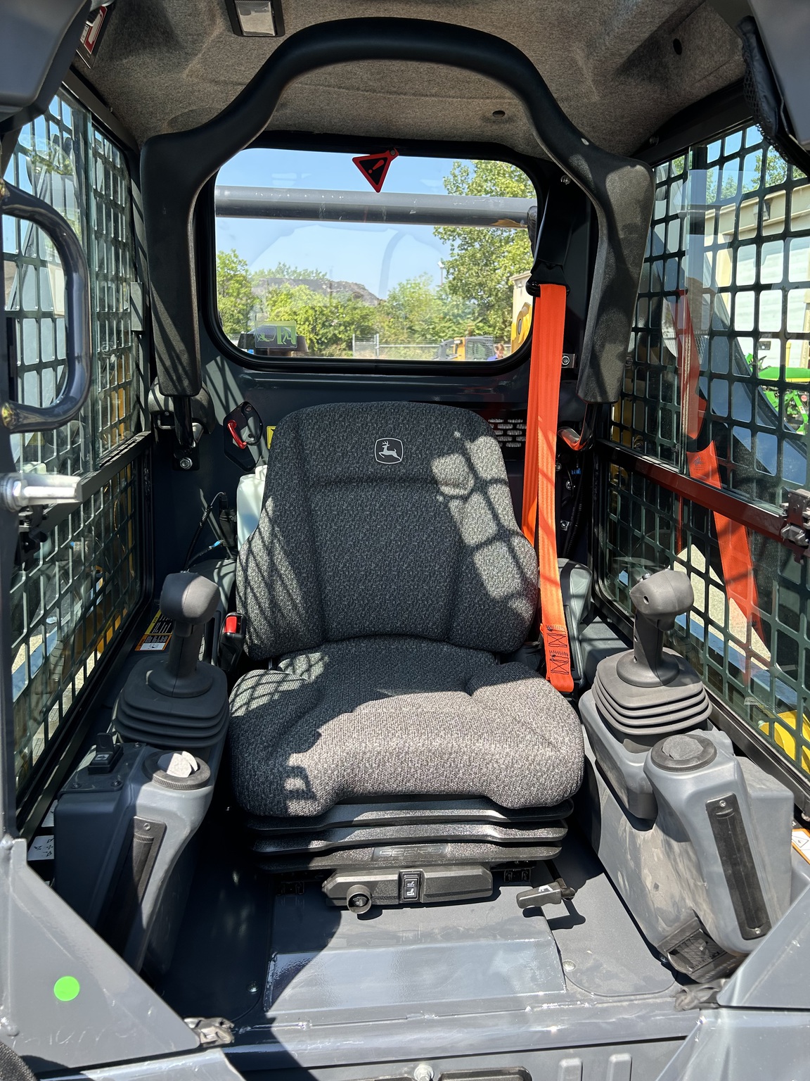 2026 John Deere 317 P Image 5