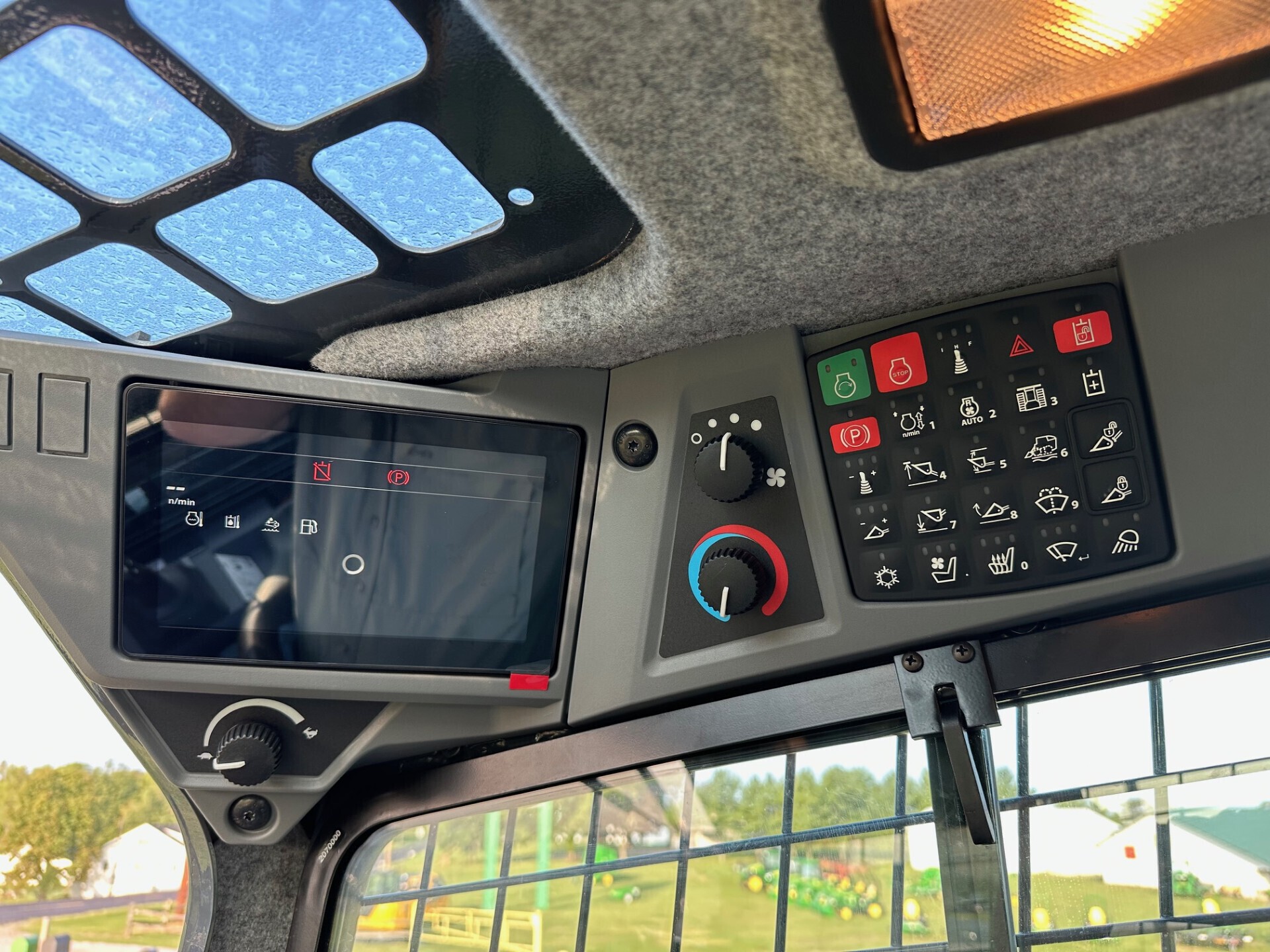 2026 John Deere 335 P Image 9