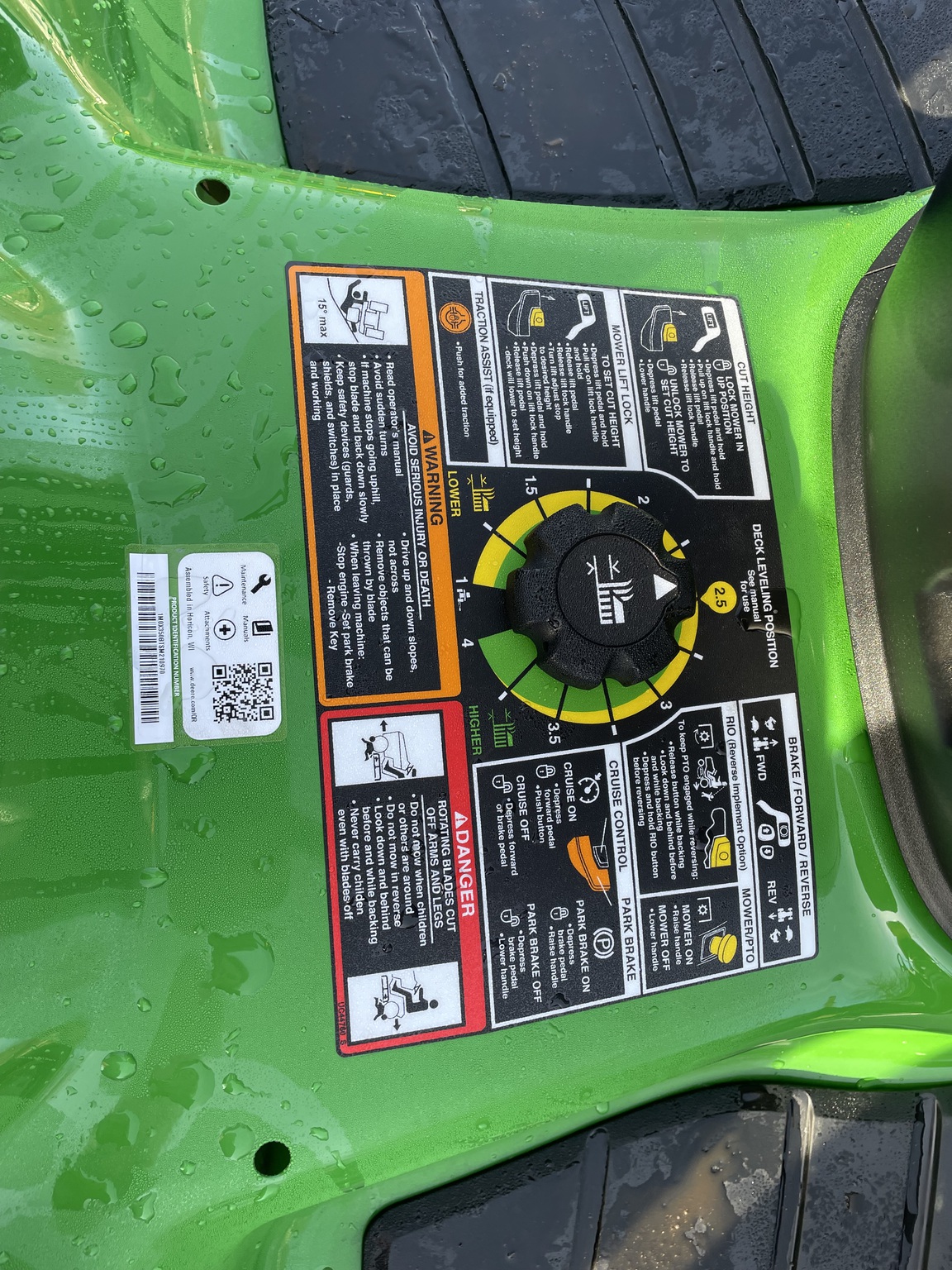 2026 John Deere X350 Image 9