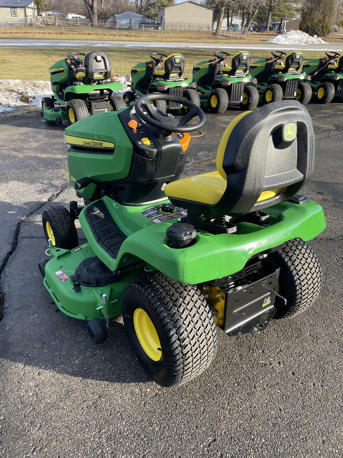 2026 John Deere X350 Image 4
