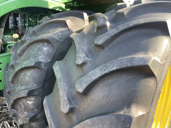 Photo of 2018 John Deere 9520R