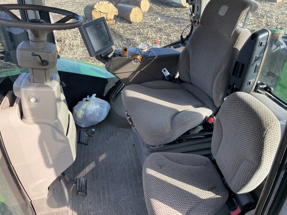 Photo of 2018 John Deere 9520R